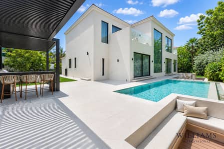 5 Bedroom Villa for Sale in Jumeirah Islands, Dubai - TURN KEY HOME | 5 BEDROOMS | HIGH END RENOVATIONS