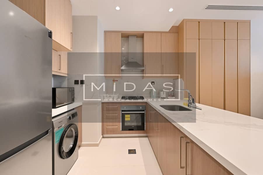 9 KITCHEN 2. jpeg