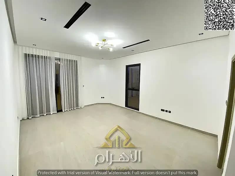 9 859211930-800x600. webp