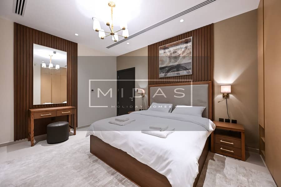6 BEDROOM 3. jpeg