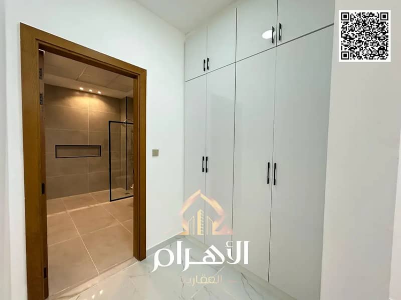 7 859405064-1066x800. webp