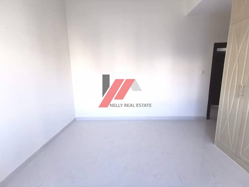 4 NEW building 2bhk flat close to Mall of Emirates in 60k