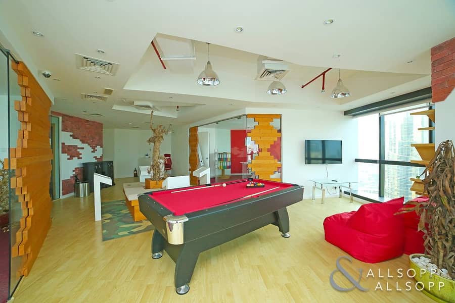 Luxury Furnished |Partitioned| Near Metro Luxury Furnished |Partitioned| Near Metro