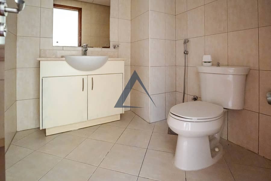 12 Property Image