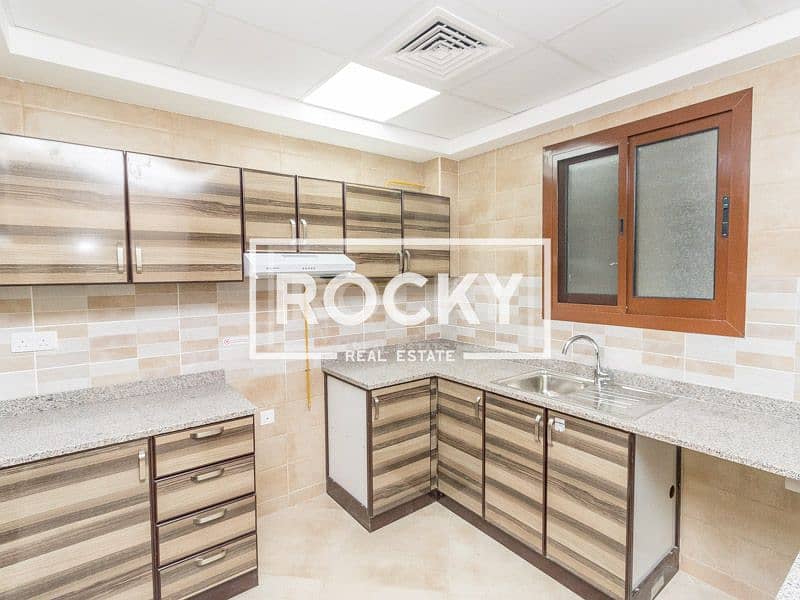 7 Rocky Real Estate - Nadd Al Shiba 1 - Bahwan Residence - Apartment (3 of 14). JPG