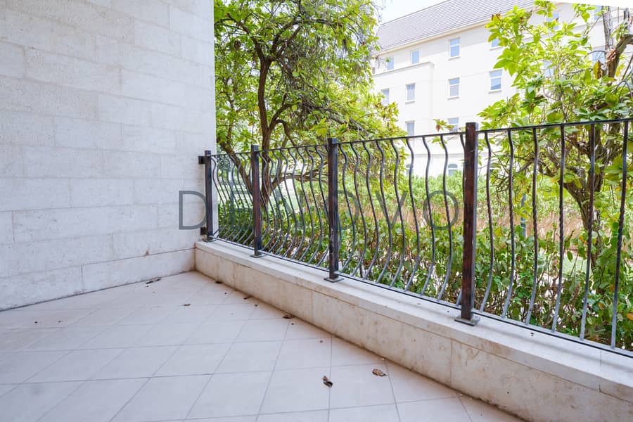 9 Property Image