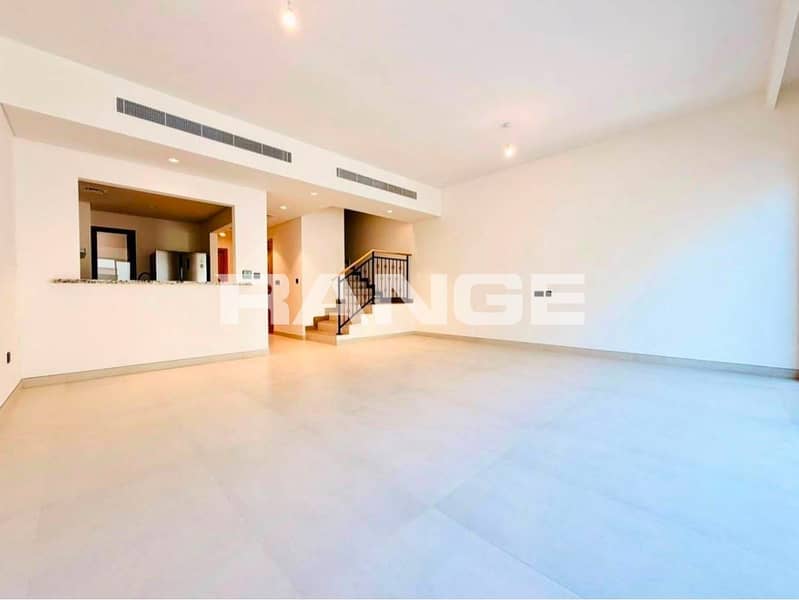 Villetta a schiera a DAMAC Lagoons,Costa Brava, 4 camere da letto, 2850000 AED - 16172823 Villetta a schiera a DAMAC Lagoons,Costa Brava, 4 camere da letto, 2850000 AED - 16172823