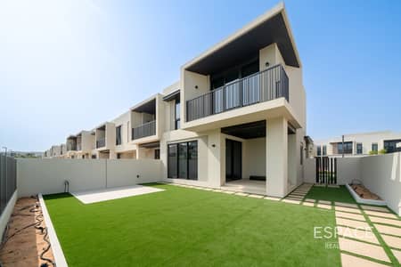 4 Bedroom Villa for Rent in Jebel Ali, Dubai - 4BRs-TH | Corner End Unit | Landscaped Garden 4 Bedroom Villa for Rent in Jebel Ali, Dubai - 4BRs-TH | Corner End Unit | Landscaped Garden