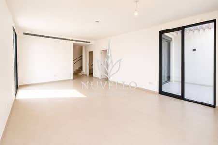 4 habitaciones Townhouse para en Alquiler en Jebel Ali Village, Dubai - Casa adosada en Jebel Ali Village,Jebel Ali Village Townhouses, 4 dormitorios, 250000 AED - 16173217 4 habitaciones Townhouse para en Alquiler en Jebel Ali Village, Dubai - Casa adosada en Jebel Ali Village,Jebel Ali Village Townhouses, 4 dormitorios, 250000 AED - 16173217