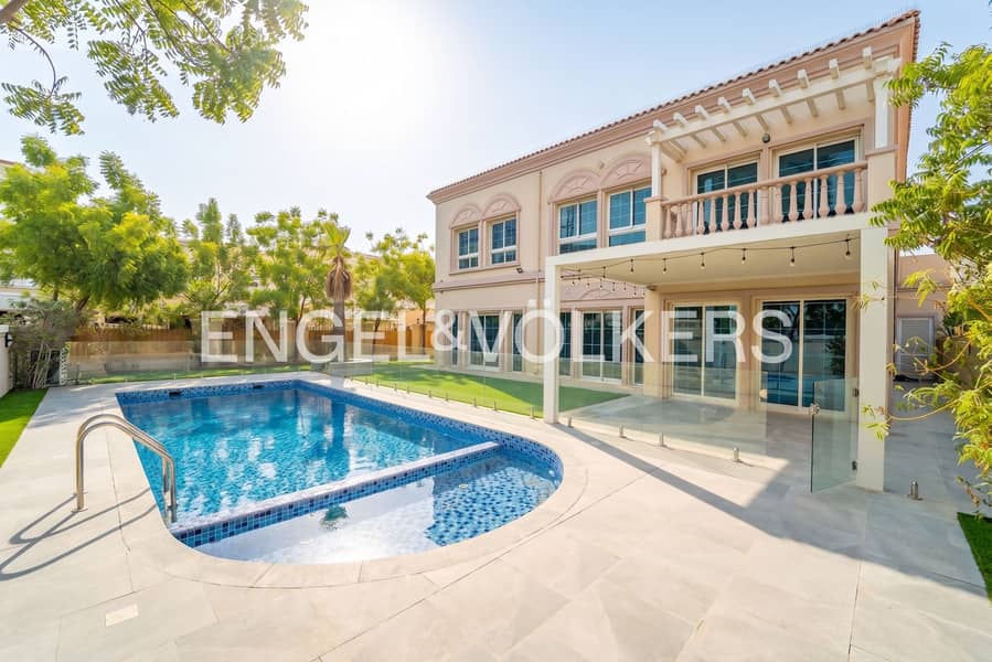 Fully Upgraded | Landscaped | Vacant | Extended Fully Upgraded | Landscaped | Vacant | Extended