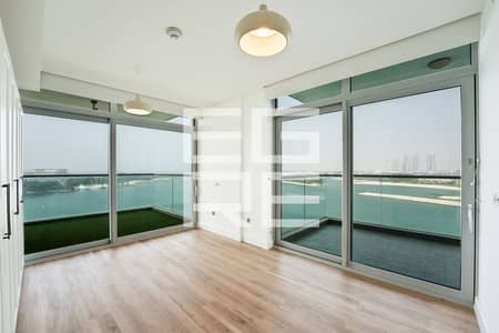 2 Bedroom Apartment for Rent in Palm Jumeirah, Dubai - High Floor | Corner Unit | Full Sea view 2 Bedroom Apartment for Rent in Palm Jumeirah, Dubai - High Floor | Corner Unit | Full Sea view
