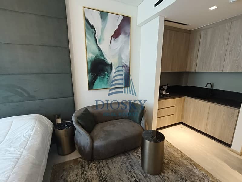 3 Image 3
