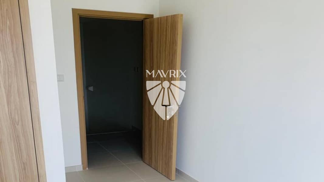 8 Image 8