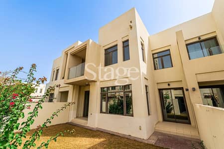 Villa de 3 chambres à à louer à Reem, Dubai - Villa à Reem,Mira Oasis,Mira Oasis 1, 3 chambres, 170000 AED - 16174321 Villa de 3 chambres à à louer à Reem, Dubai - Villa à Reem,Mira Oasis,Mira Oasis 1, 3 chambres, 170000 AED - 16174321