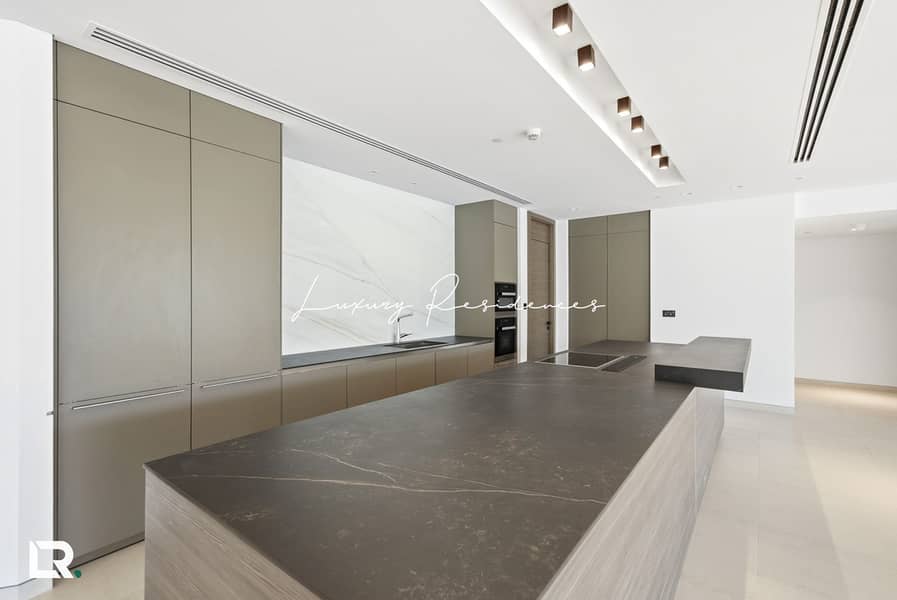 7 W_Residences_mansion_4_ap_101-MLS-9. jpg