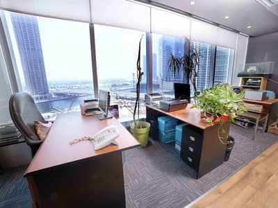 Office zum zur Miete in Business Bay, Dubai - Image 1