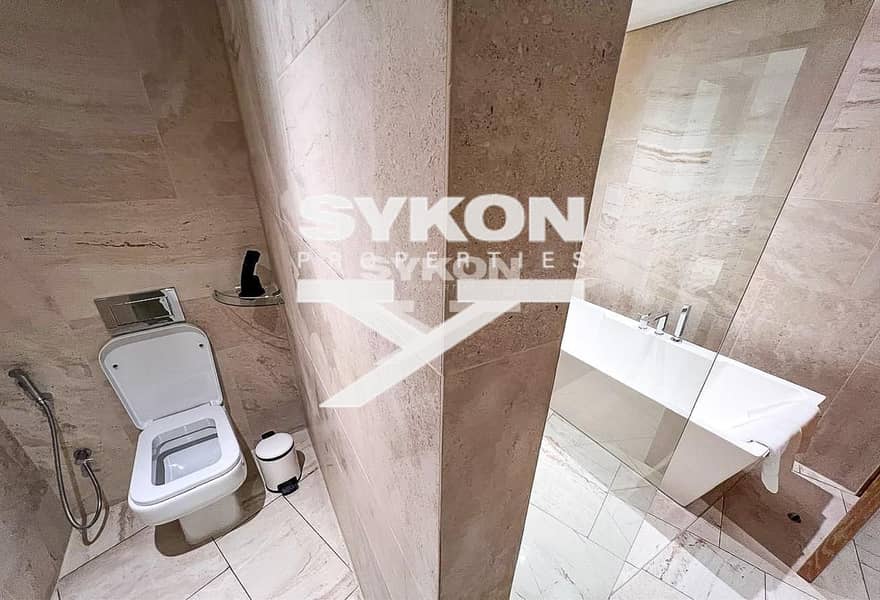 11 1-Bedroom-Private-Jacuzzi-Terrace-Skylin-sykon-S-2541-Ha-11. jpg