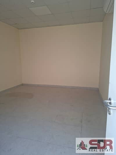 Labour Camp in affitto a Al Sajaa Industrial, Sharjah - 00e8c460-f037-4d5c-9388-a6ec39758c30. jpg Labour Camp in affitto a Al Sajaa Industrial, Sharjah - 00e8c460-f037-4d5c-9388-a6ec39758c30. jpg