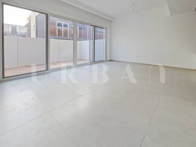 4 Bedroom Villa for Rent in DAMAC Hills 2 (Akoya by DAMAC), Dubai - Damac Hills 2 Verona-3 copy. jpg 4 Bedroom Villa for Rent in DAMAC Hills 2 (Akoya by DAMAC), Dubai - Damac Hills 2 Verona-3 copy. jpg