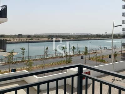 2 Camere Appartamento in affitto a Yas Island, Abu Dhabi - waters-edge-yas-island-abu-dhabi-balcony(1). jpg