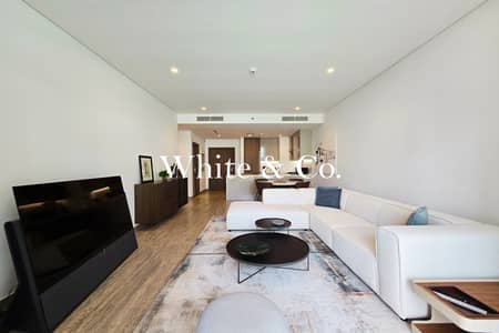 2 Bedroom Apartment for Sale in Business Bay, Dubai - Luxury Living | 2 Bed + Maid | Waterfront