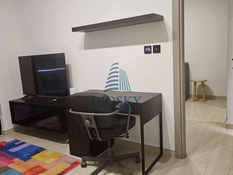 10 Image 10