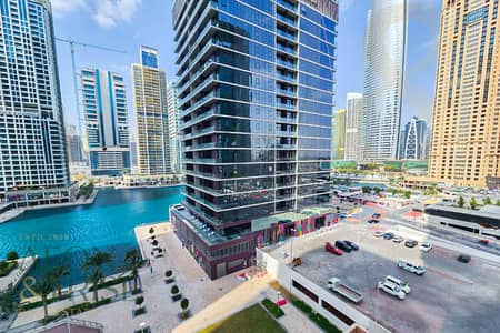 1 Bedroom Apartment for Rent in Jumeirah Lake Towers (JLT), Dubai - Elegant 1 BR | Full Lake View | Icon Tower 1 Bedroom Apartment for Rent in Jumeirah Lake Towers (JLT), Dubai - Elegant 1 BR | Full Lake View | Icon Tower