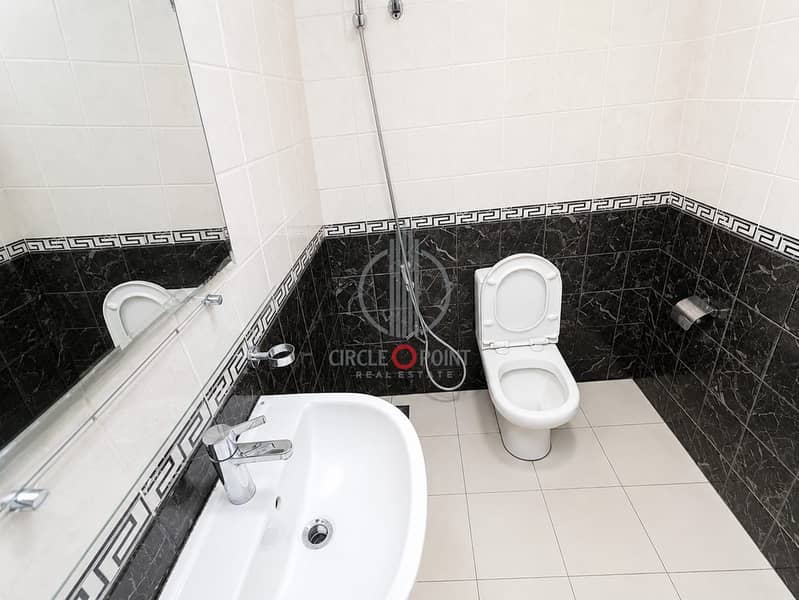 7 cd2a94ce-265f-4be8-be02-a3a795e473b7. jpg