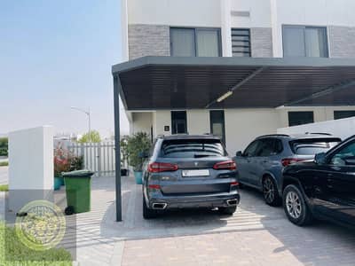 3 Bedroom Villa for Sale in DAMAC Hills 2 (Akoya by DAMAC), Dubai - Garage. png 3 Bedroom Villa for Sale in DAMAC Hills 2 (Akoya by DAMAC), Dubai - Garage. png