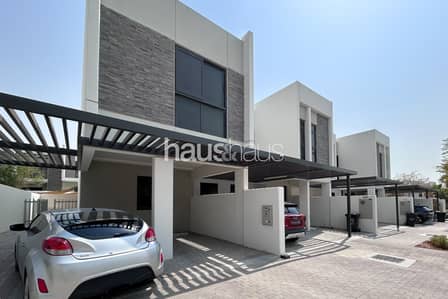3 Bedroom Villa for Rent in DAMAC Hills 2 (Akoya by DAMAC), Dubai - Spacious + Bright |Well-Kept| End Unit| Negotiable