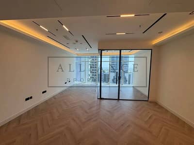 Office zum zur Miete in Business Bay, Dubai - Büro in Business Bay，Park Lane Tower, 85000 AED - 16076035