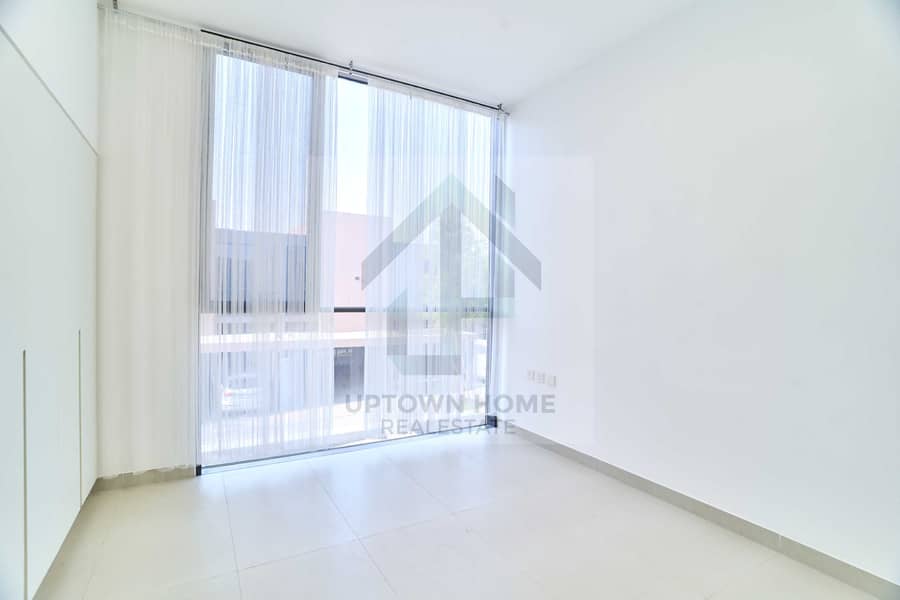 14 BAM00159_HDR. jpg