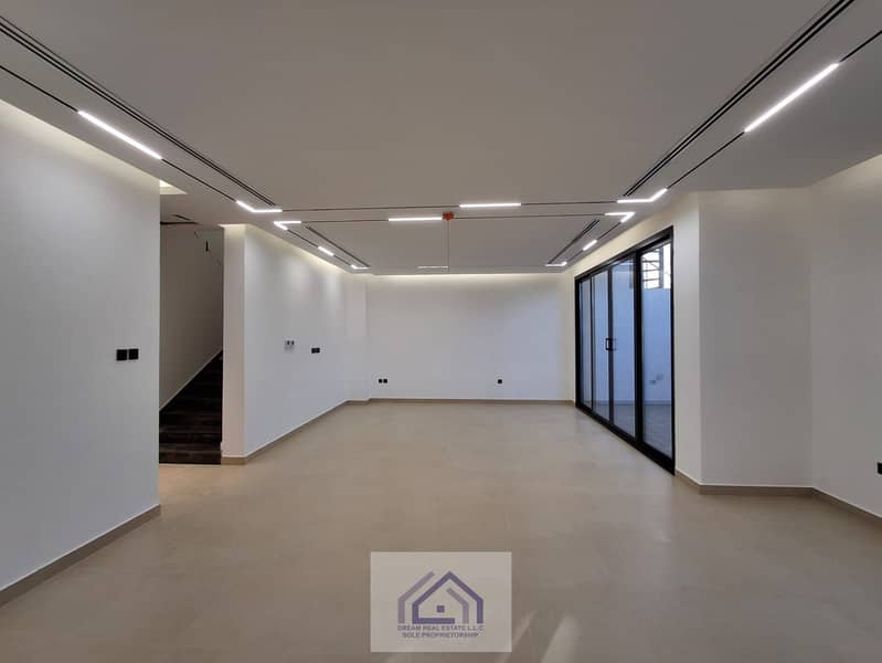 6 WhatsApp Image 2026-06-04 at 21.49. 51. jpeg