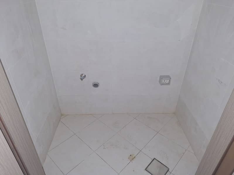 5 1000658947. jpg