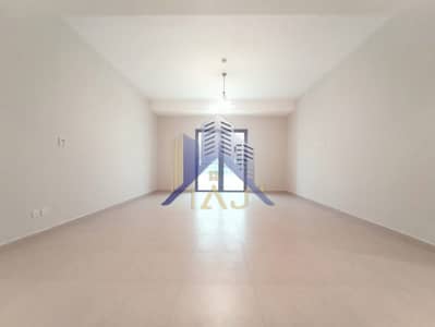 2 Slaapkamers Appartement te Huur in Deira, Dubai - WhatsApp Image 2026-08-14 at 11.21. 11 PM (2). jpeg 2 Slaapkamers Appartement te Huur in Deira, Dubai - WhatsApp Image 2026-08-14 at 11.21. 11 PM (2). jpeg
