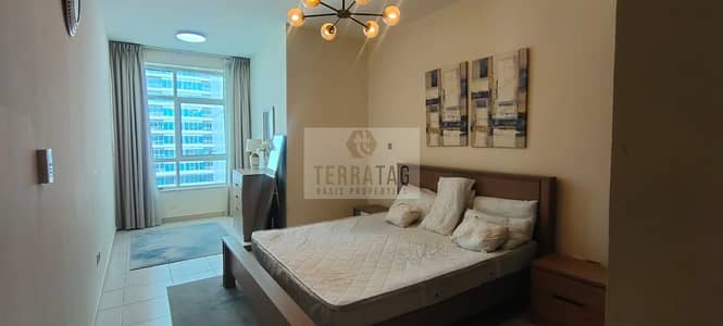 2 Slaapkamers Appartement te Huur in Dubai Land Residence Complex (DLRC), Dubai - b3314f10-9565-498a-8e7d-d1e6eac371c4. jpeg