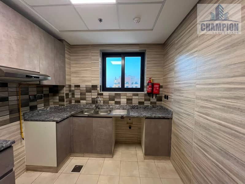 12 AQ 2 BHk 403 - 19 of 29. jpeg