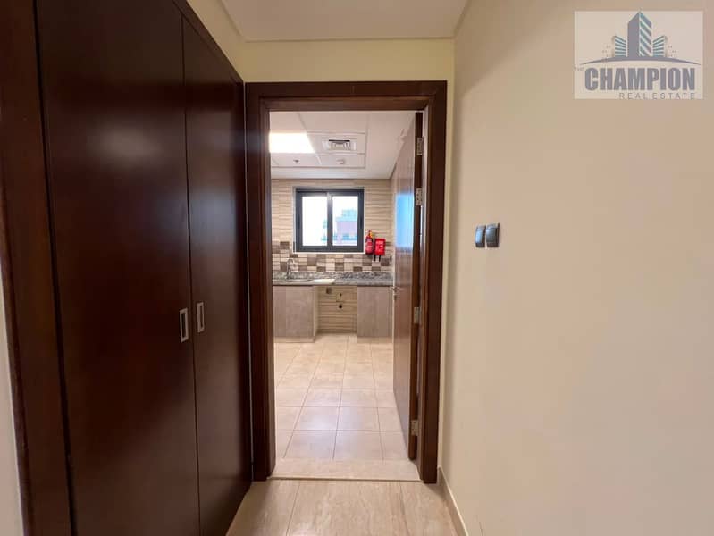 16 AQ 2 BHk 403 - 14 of 29. jpeg