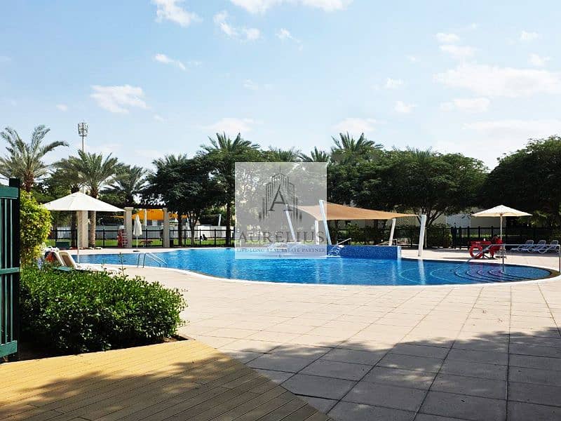 14 POOL 2. jpg