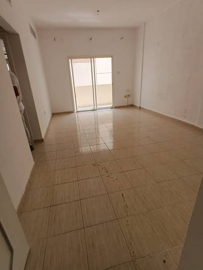 1 Bedroom Flat for Rent in Al Majaz, Sharjah - WhatsApp Image 2026-08-14 at 10.32. 03 AMقضص. jpeg 1 Bedroom Flat for Rent in Al Majaz, Sharjah - WhatsApp Image 2026-08-14 at 10.32. 03 AMقضص. jpeg