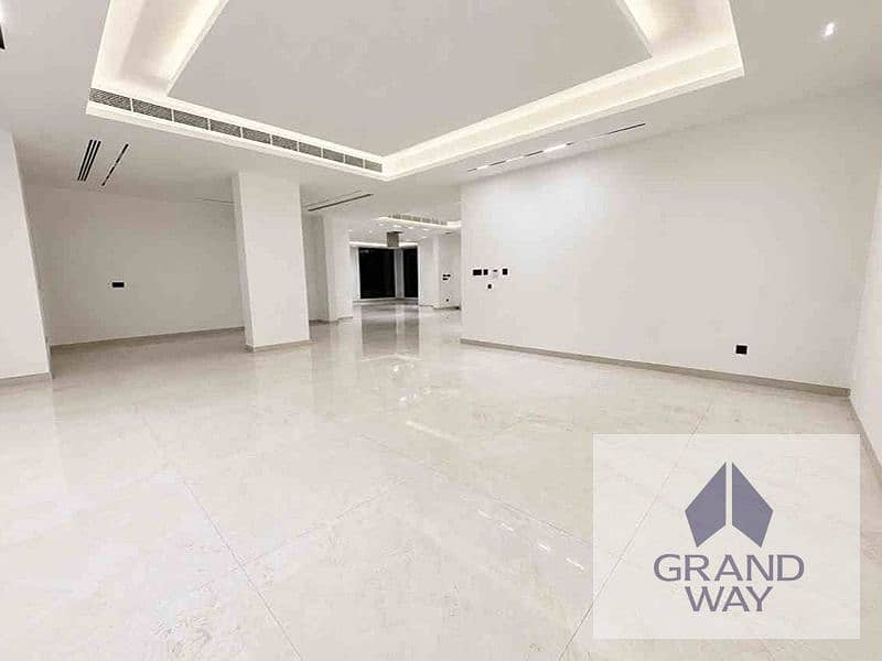 5 Warqa2_edited_no_price_260730_115428-5-1. jpg