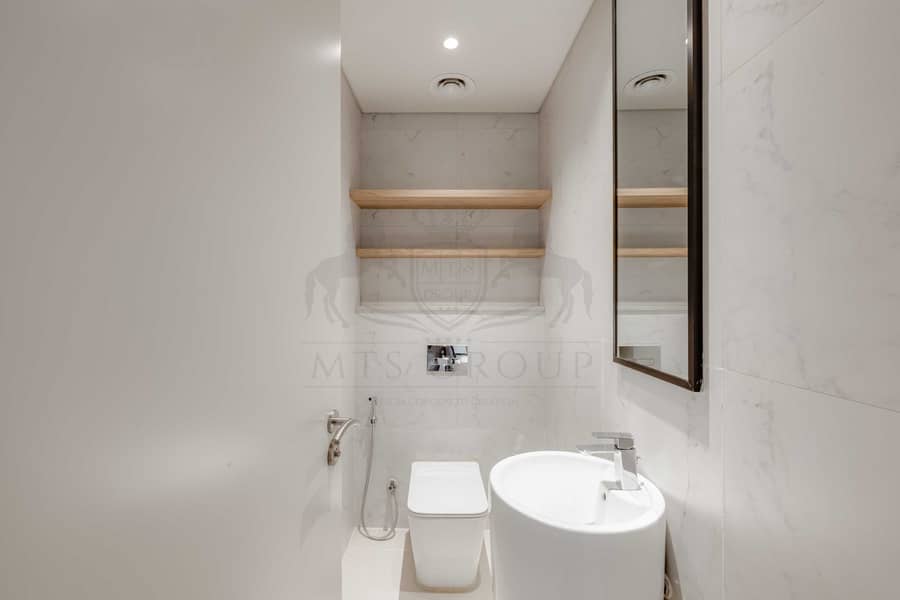 19 Powder Room. jpg