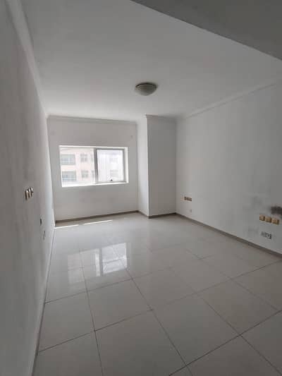 1 Camera Appartamento in affitto a Al Taawun, Sharjah - WhatsApp Image 2026-08-15 at 10.51. 13 AM (1). jpeg 1 Camera Appartamento in affitto a Al Taawun, Sharjah - WhatsApp Image 2026-08-15 at 10.51. 13 AM (1). jpeg