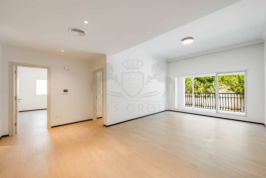 2 Livingroom1. jpg