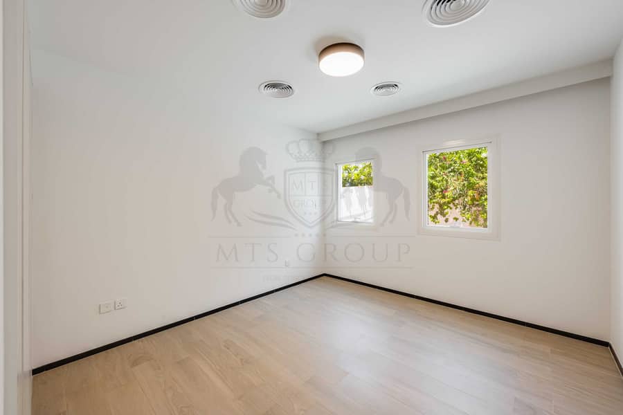 12 Master Bedroom2. jpg