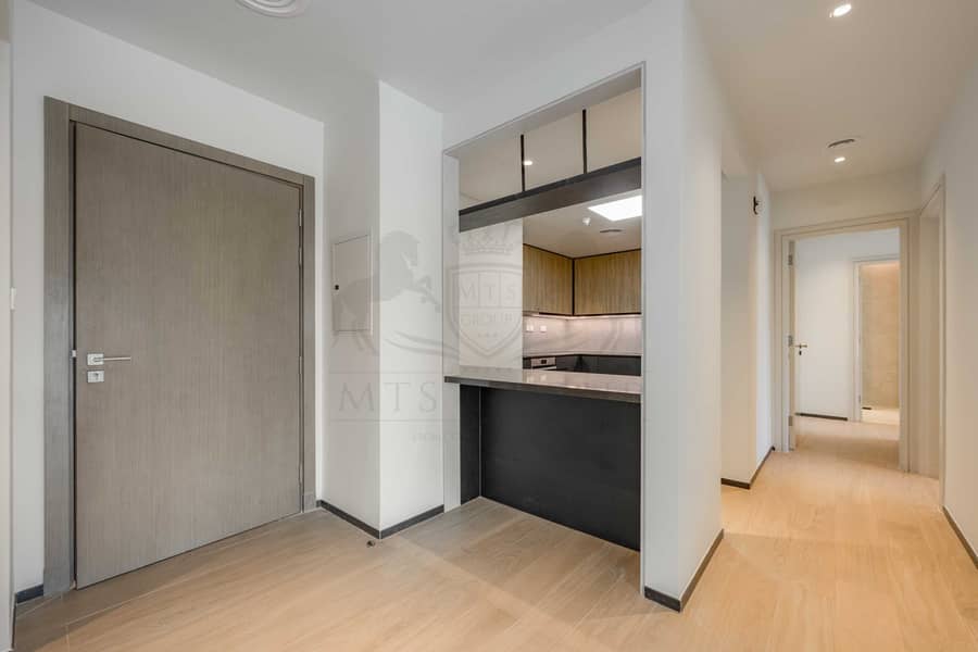 11 Kitchen. jpg