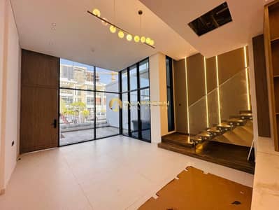 4 Schlafzimmer Villa zum zur Miete in Jumeirah Village Circle (JVC), Dubai - 39a14ba8-faf9-46cc-89c8-550a1679f76d. jpg