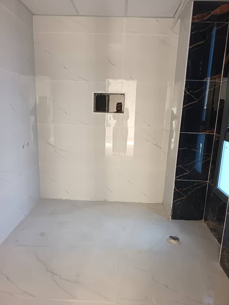 20 1000438432. jpg