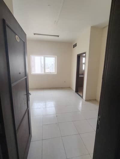 1 Camera Appartamento in affitto a Al Musalla, Sharjah - WhatsApp Image 2026-08-15 at 11.41. 35 AM (1). jpeg