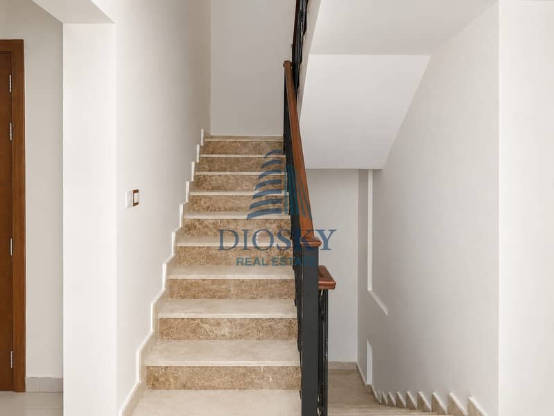 5 Image 5